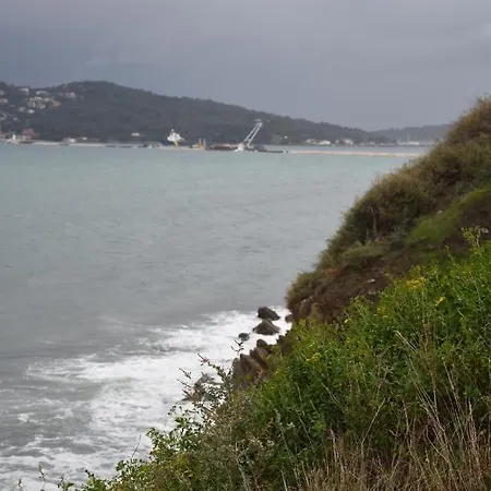Les Flots D'Azur Gasthuis Toulon