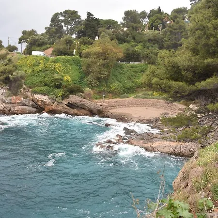Les Flots D'Azur Guest house